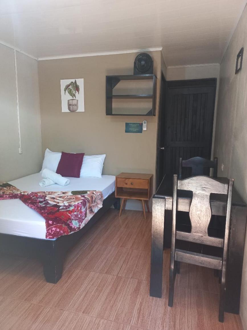 Apartamentos Caiman 3 Tortuguero Eksteriør billede